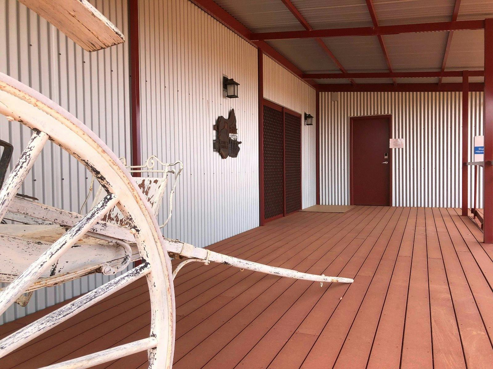 Verandah of Sturt-Kidman and Archive Centre